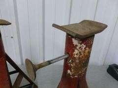 Group Of (4) Steel Jack Stands