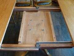Beautiful Shin - Lee (5) Piece Solid Oak Dining Room Set
