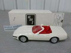 New Collectible Ertl - AMT America Corvette Convertible Dealer Promo Car No. 8923