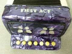 First Act Squeeze Box