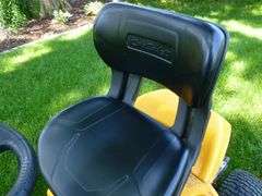 Nice Cub Cadet CC 30 H Hydro Drive Lawn Tractor