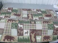 Nice Upnorth Themed Queen Quilt / (2) Pillow Shams
