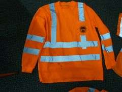Group Of (3) Burlington Northern / Santa Fe Men's Work Shirts / Vest Size Medium / Large