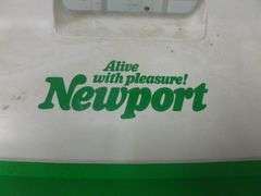 Igloo Playmate - Newport Advertisement Cooler