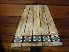 Beautiful Stain Glass End Table Lamp - 25.5" H