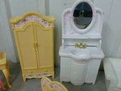 Large Group Of Doll Furniture / Accessories / Barbie Dolls