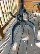 Nice (5) Piece Metal Patio Set
