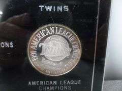 Collectible 1991 MLB - League / World Champion (3) Piece .999 1Oz Silver Coin Set