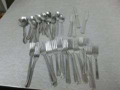 Group Of (32) Pieces Of Stainless Flatware