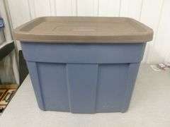 Rubbermaid Roughneck 18 Gallon Tote With Lid