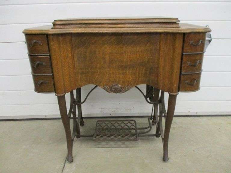 Free No. 5 Oak Case Treadle Sewing Machine