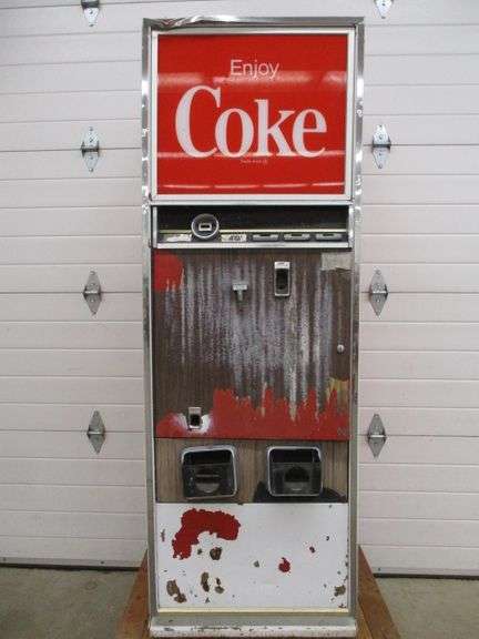 1970's Enjoy Coca-Cola 40¢ Vending Machine - Cavalier Corp. Model CS-1481