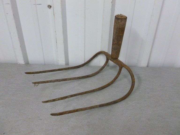 Vintage Four Tine Farm Fork Head