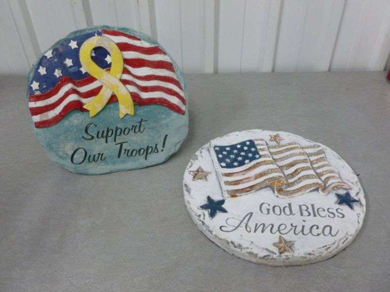 (2) Patriotic Themed Rock Garden Decorations10" H / 11" Across