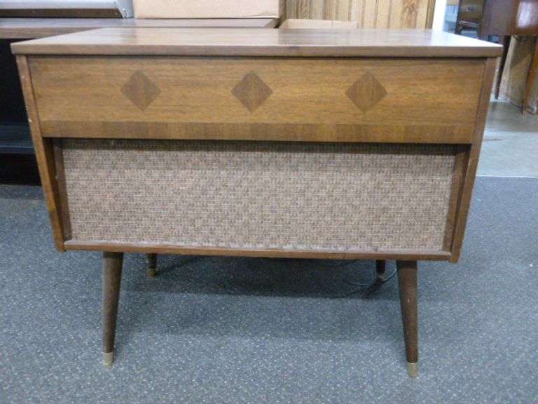 Morse MCM Console Stereo / With Phonograph