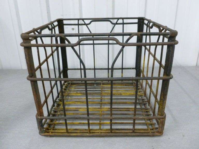 Vintage 1969 Ewald Brothers Metal Dairy Crate