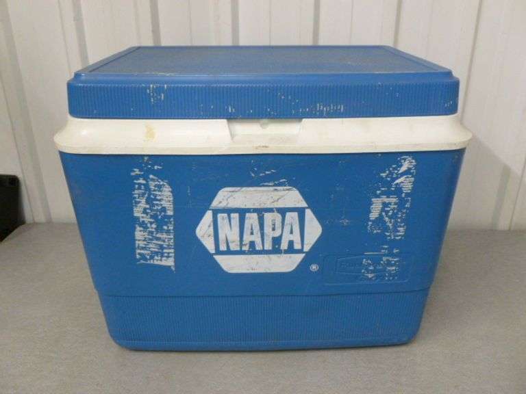 Rubbermaid - NAPA Advertisement Cooler