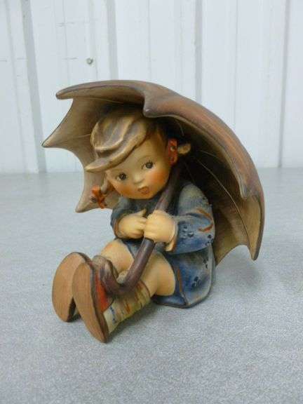 Hummel Figurine No. 152/08 - 5.5" H - West Germany