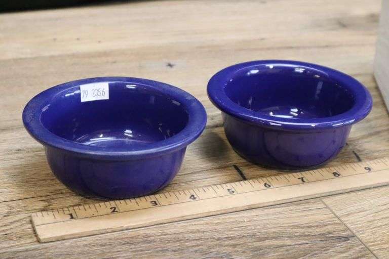 2 Gladding Mcbean Blue Bowls - Pacific Auctions And Appraisals