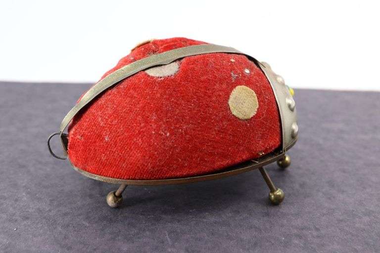 VINTAGE RED LADY BUG PINCUSHION, 2"H