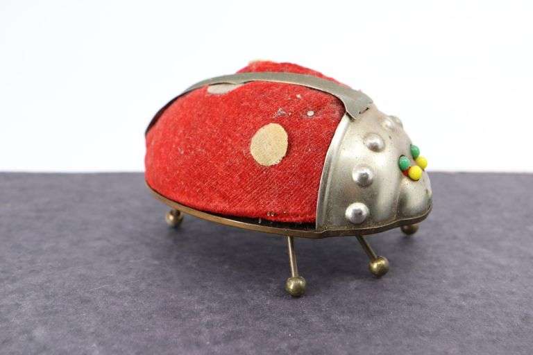 VINTAGE RED LADY BUG PINCUSHION, 2"H