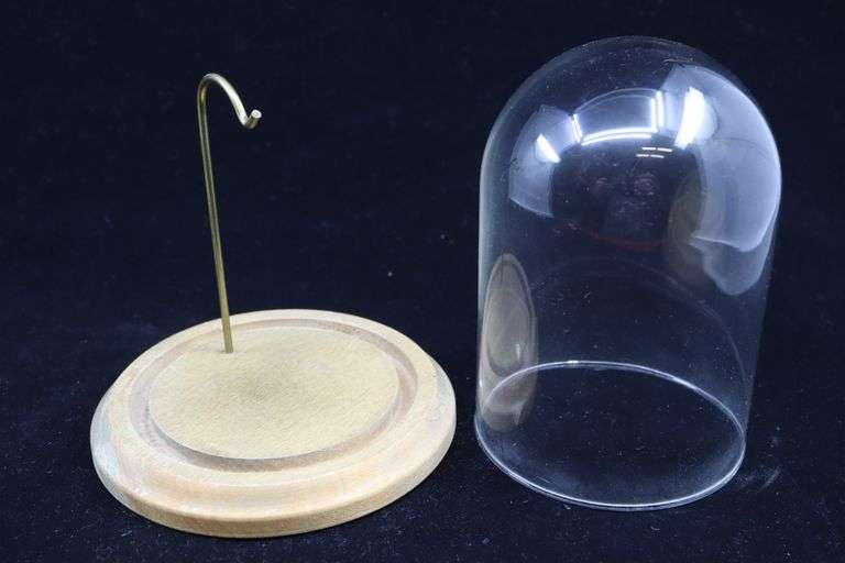 5" GLASS DOME WATCH CASE WITH WOODEN BASE