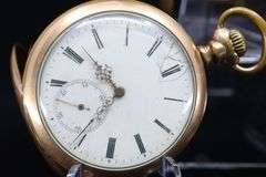 GROUP OF SIX POCKET/RAILROAD WATCHES