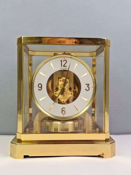JAEGER-LECOULTRE ATMOS CLOCK, 15 JEWELS, GLASS CLOCK CASE, 9.25"H
