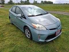2012 TOYOTA PRIUS 3 - OPEN NOW!