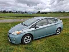 2012 TOYOTA PRIUS 3 - OPEN NOW!