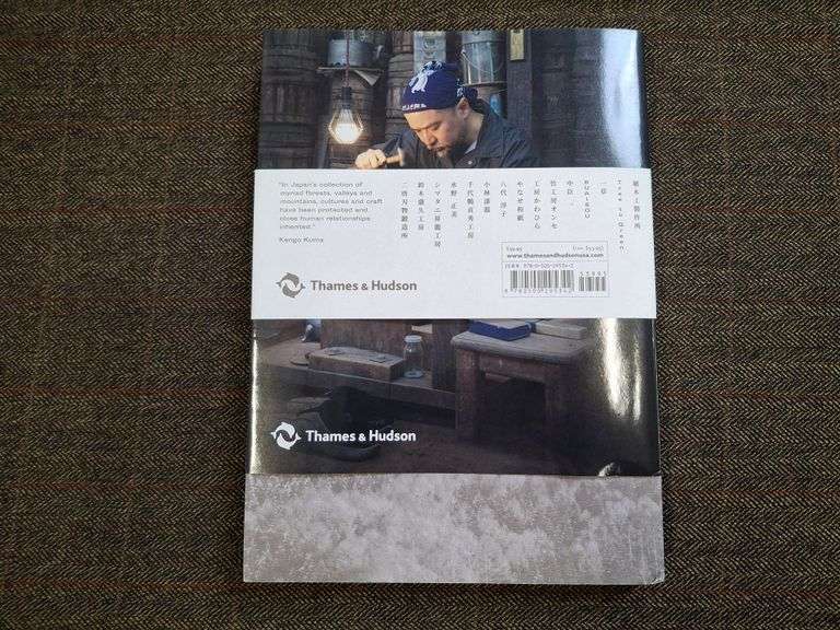 Craftland Japan, ©2020, Rottgen, UWE and Katharina Zetti, Thanes & Hudson Ltd., London.