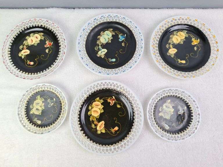 HAND PAINTED DECORATIVE FLORAL PLATES, WHITE PORCELAIN, SIGNED FRAN, LARGE IS 8 3/8" X 6".