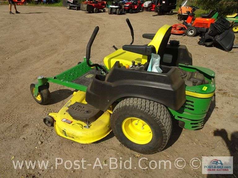 zero John Deere Z445 Zero Turn Mower, 54