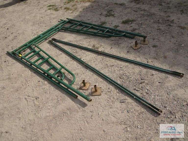 Scaffolding 7' T x 5 W x