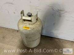 30 lb. Propane Tank Empty. - Elsenpeter Auctions & Real Estate, Inc