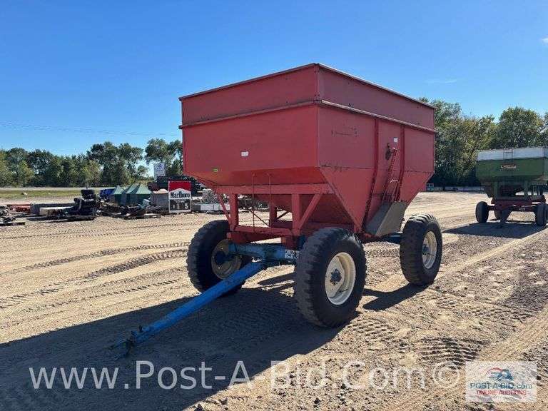 Kilbros 350 Bushel Gravity Box, With Heavy Duty 10 Ton Running Gear And Tru