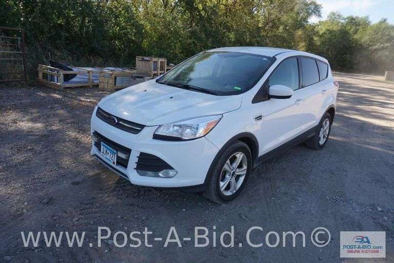 2016 Ford Escape SE With 243,132 Miles, 2.5L Motor, Automatic Transmission,