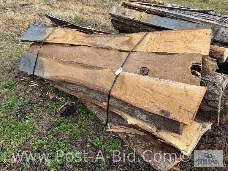 Bundle Of Oak Slab Wood, Owner Stated Seasoned For 1 Year- Great For Wood Stoves/Boilers.