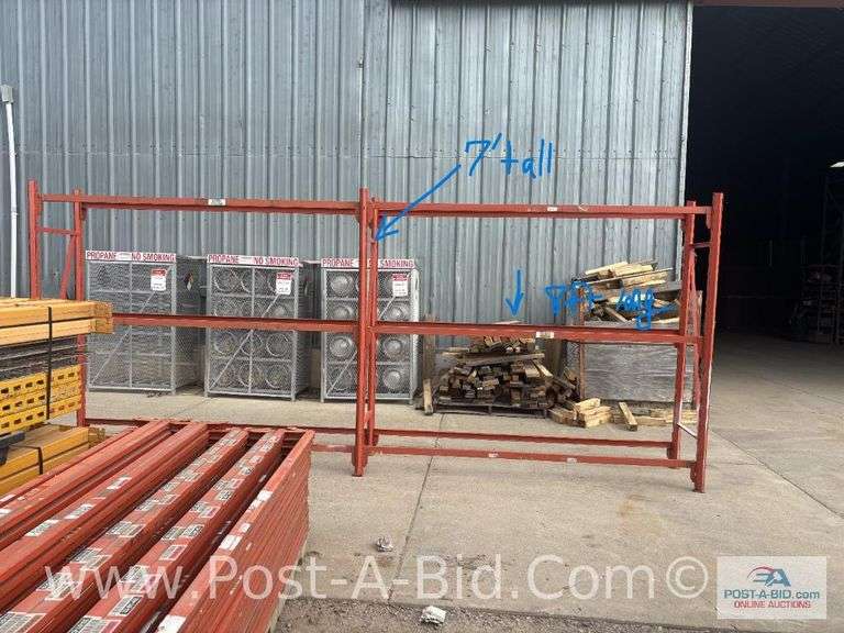 Pallet Racking: 8' L x 21" W x 7' T With Out Shelves.
