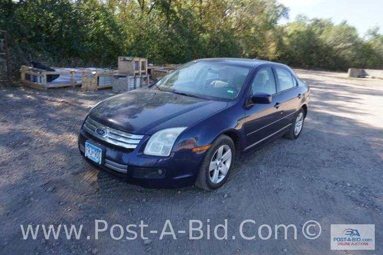 2007 Ford Fusion 4 Door Car, With 255, 833 Miles And A V4 Motor, Automatic