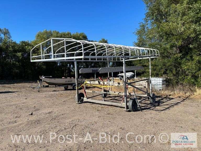 Porta Dock Boat/Pontoon Lift, 3600 lb. 111" Wide, 16' Bunks, Needs Winch Ma