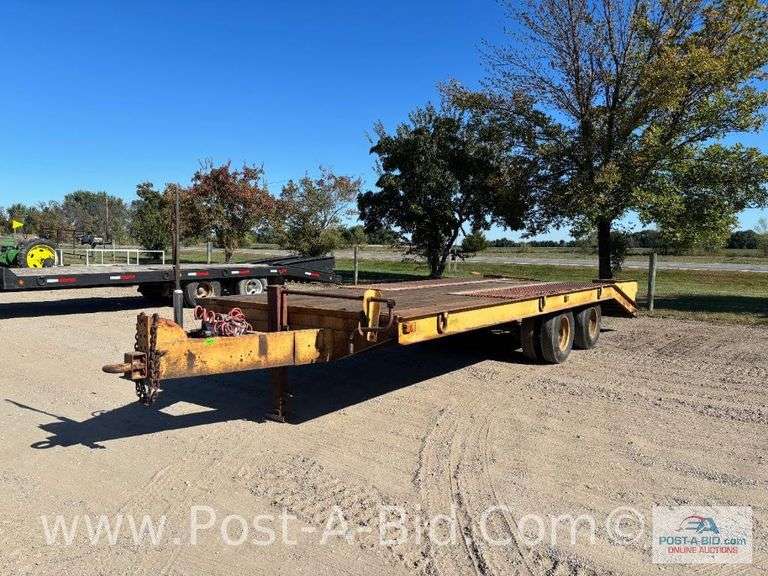 Shop Built 23' Tandem Axle Dual Wheel-Trailer 18' x 5' Beaver Tail, Owner S