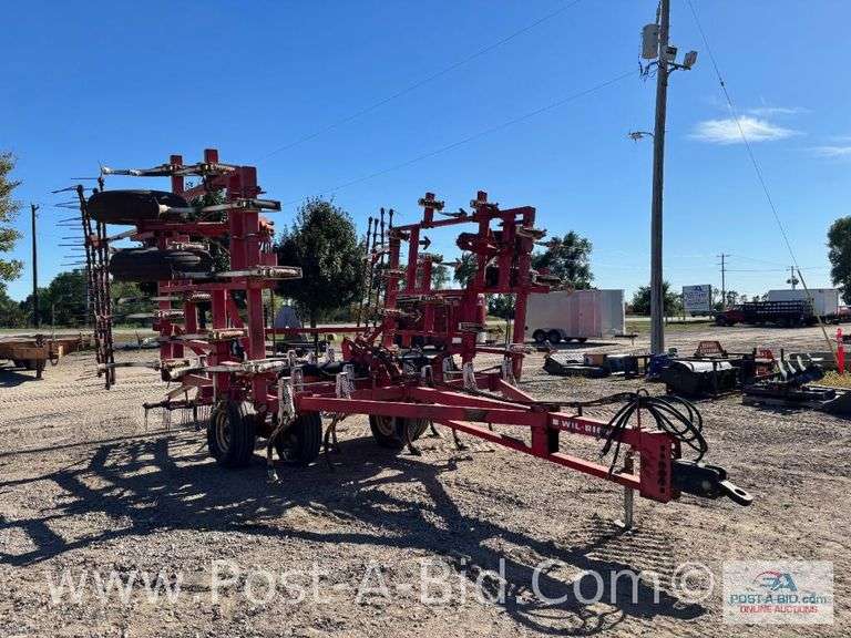 Wilrich Field Cultivator, Approx. 24' Wide, Walking Tandems On Main And Win