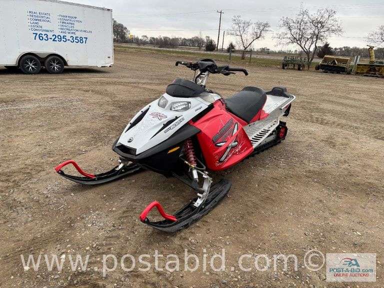 2006 Skidoo Summit 800 Snowmobile With 4,763
