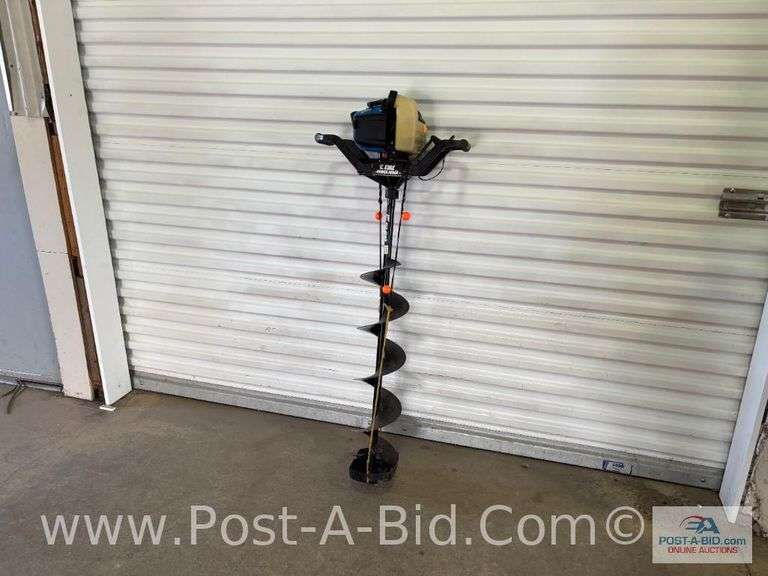 Clam Edge Power ICe Auger, Approx. 8", Runs.
