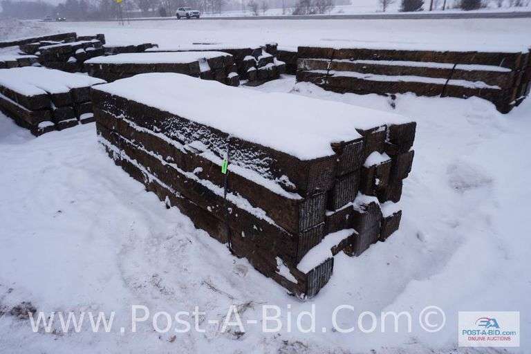 Lot Of Misc. Railroad Ties, Inspect For Size, Quantity, And Size, Approx. 10'.