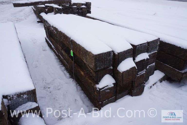 Lot Of Misc. Railroad Ties, Inspect For Size, Quantity, And Size, Approx. 10'.