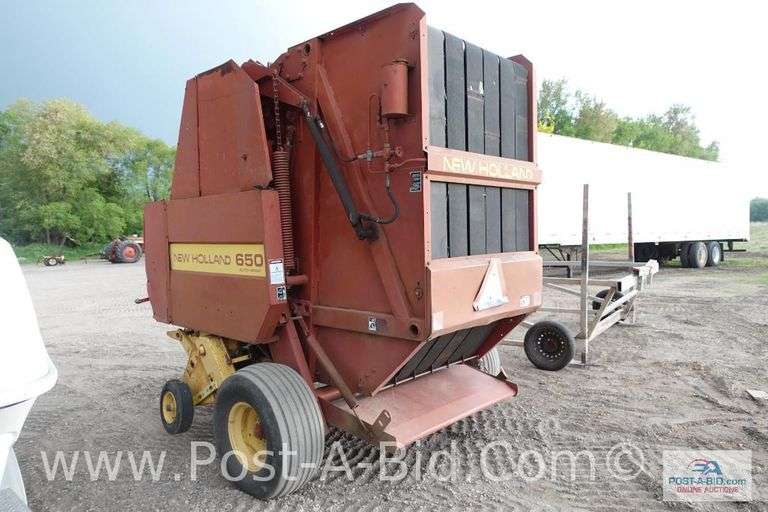 New Holland 650 Round Baler, Owner Stated, "Used Last Year."