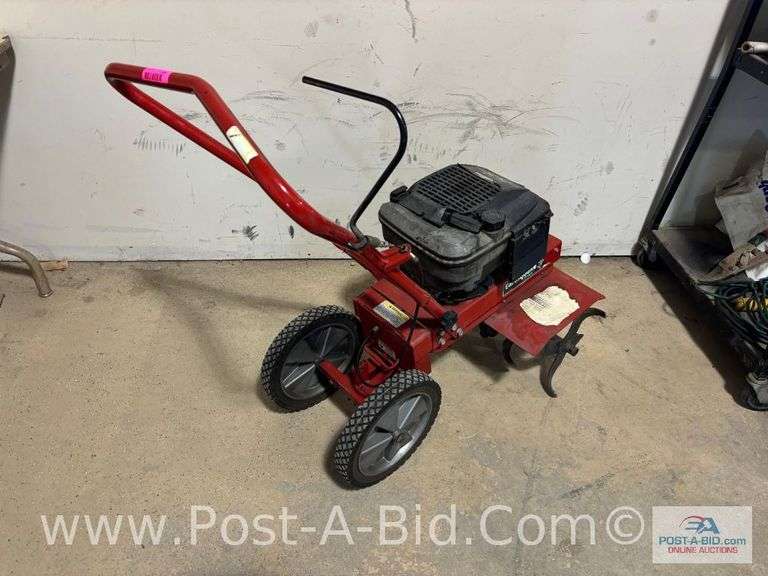 Earthquake Badger 5.5 Briggs And Stratton Tiller, Owner Stated, "Works."