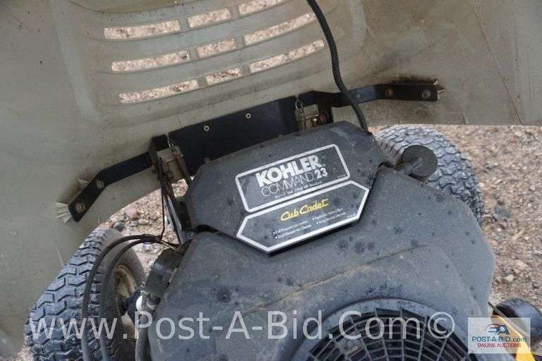 Cub Cadet 1046 Hydrostatic Riding Lawn Mower With 23 HP Motor, 46" Deck. Ru